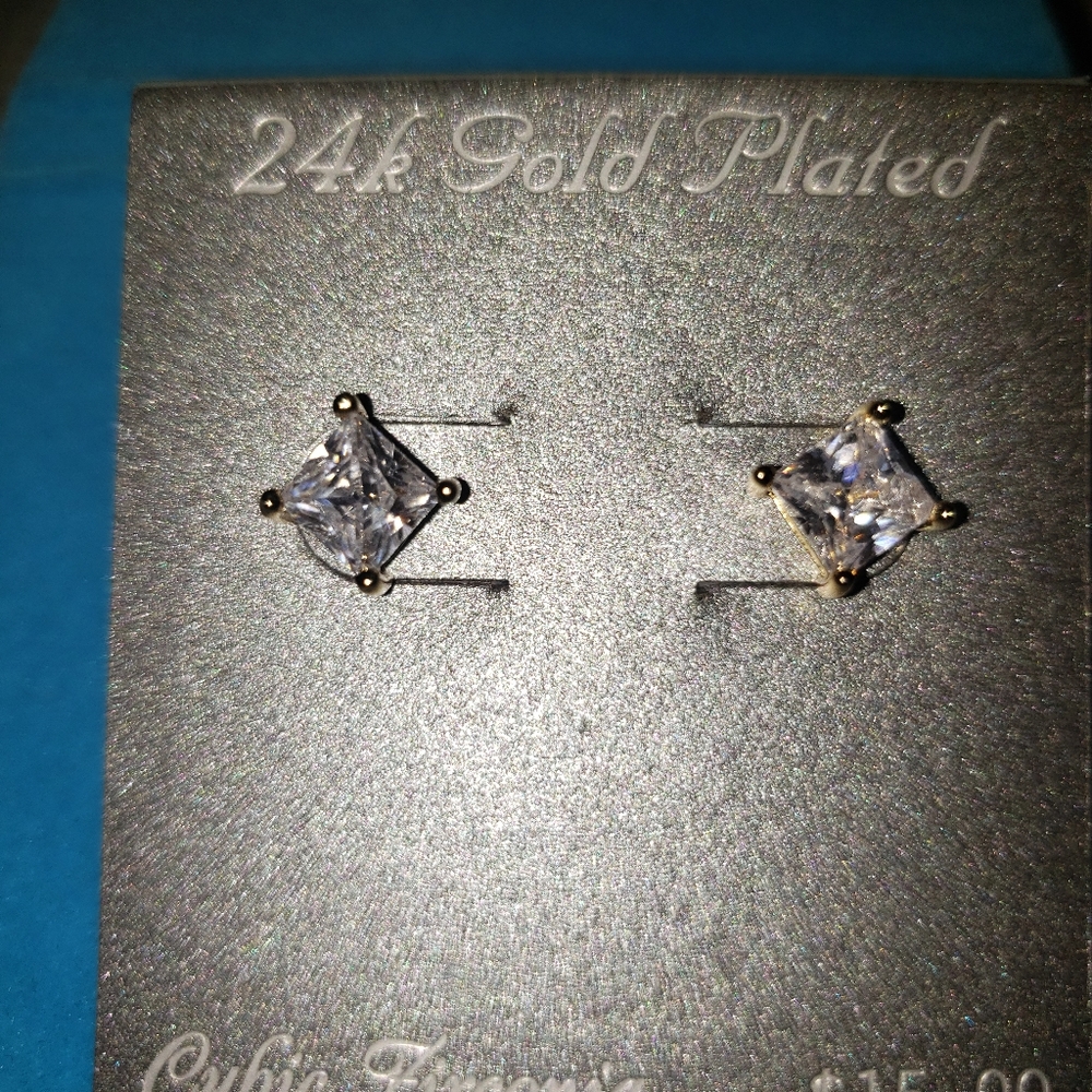 (2) cubic zirconia crystal earring sets - Picture 3 of 10